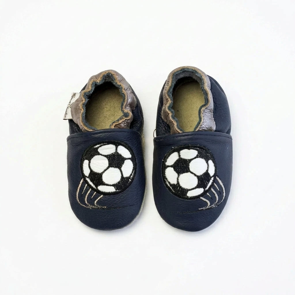 Rose et Chocolat - Tøfler i Skinn Soccer Star Navy - Guttelus